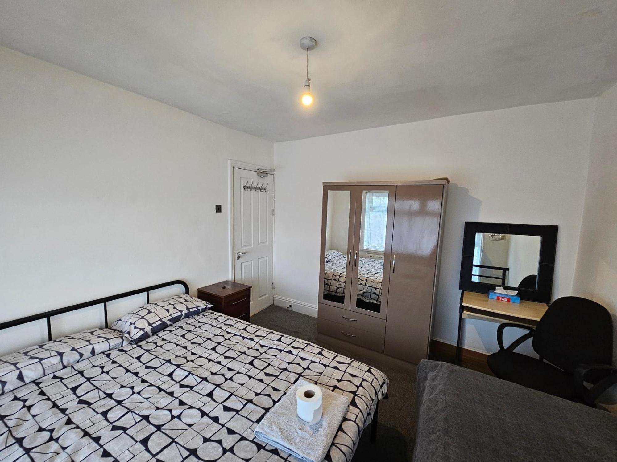 Monyhull Homestay - Near City Centre Kingsheath Nia Nec Bhx Birmingham Zewnętrze zdjęcie