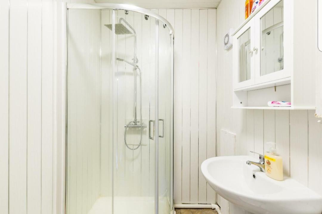 Monyhull Homestay - Near City Centre Kingsheath Nia Nec Bhx Birmingham Zewnętrze zdjęcie